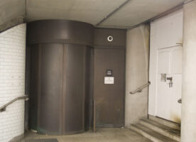 Private entrance from Westminster Tube Station for MPs