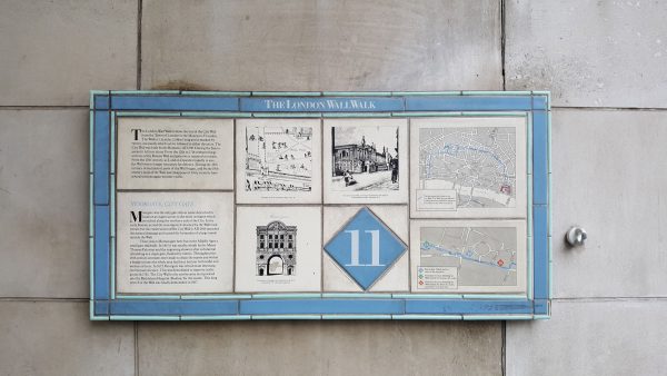london-roman-wall-plaques-11