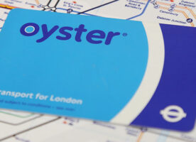 Minimum Oyster card top-up halved to £10 from £20