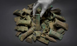 London’s largest ever Bronze Age hoard discovered
