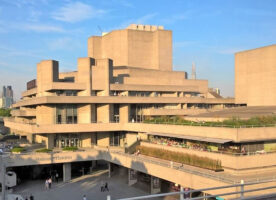 How to get National Theatre tickets for £10