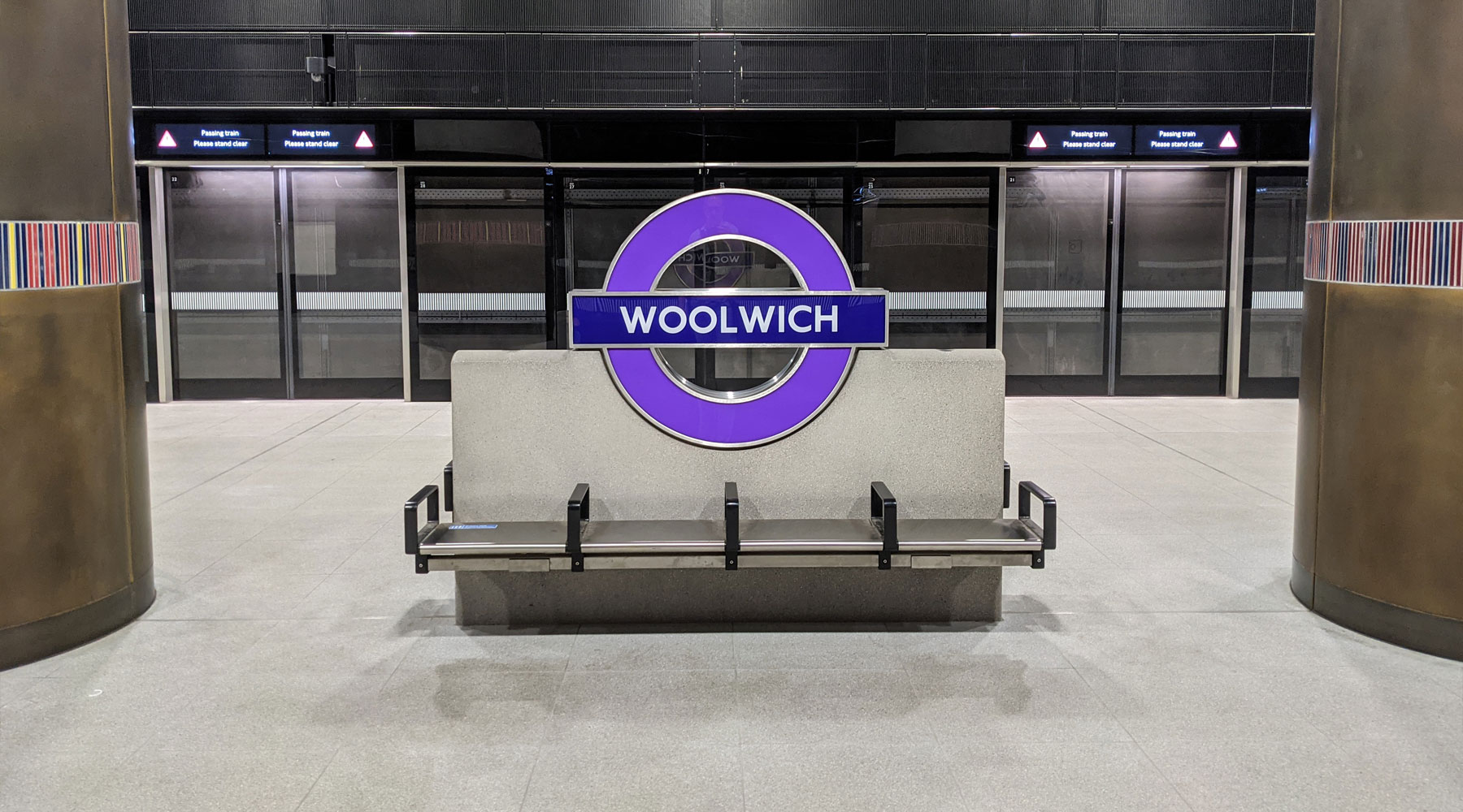 Petition to rezone Woolwich on the tube map