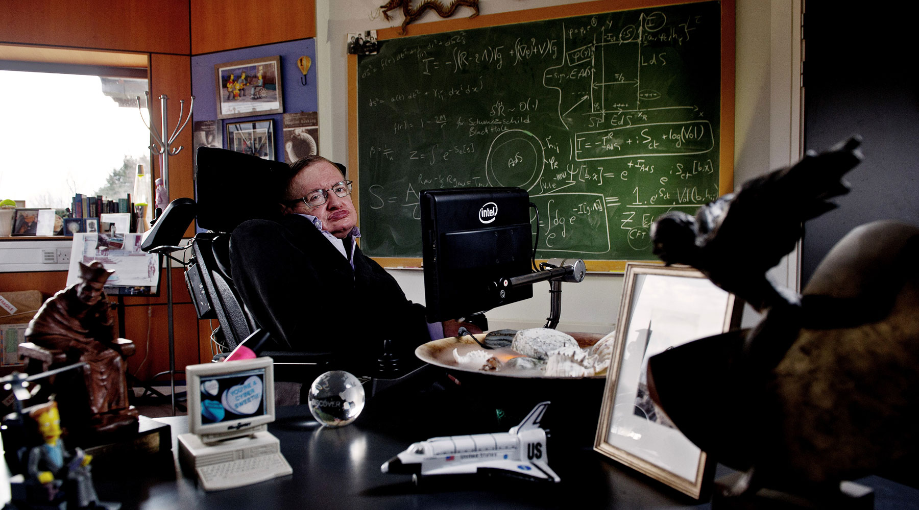 Stephen Hawking's office going on display at the Science Museum