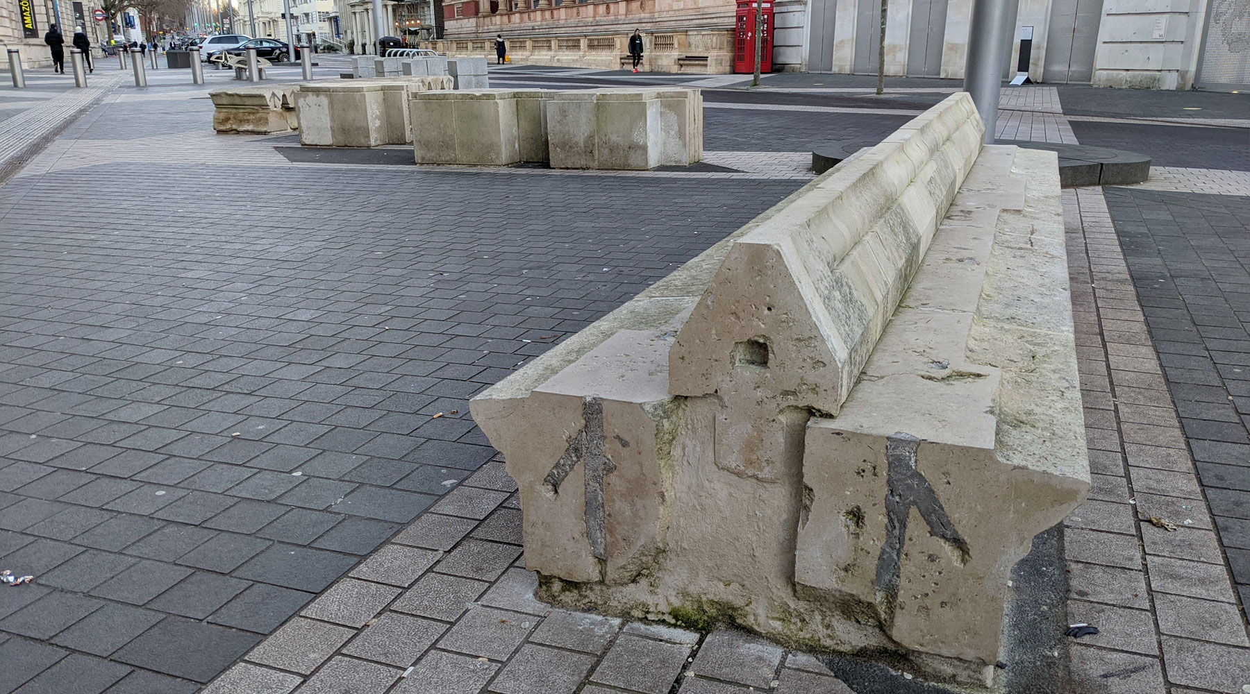 An unexpected history in the stone benches outside Kensington's museums