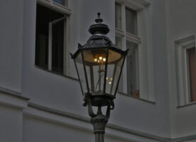 Westminster council pauses plans to scrap gas streetlights