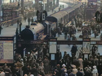 Colourised film footage of 1930s London