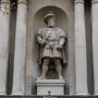 London’s only public statue of King Henry VIII restored to remove decades of pollution