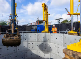 Electricity underwater: Grand Union Canal tunnel provides power boost for HS2