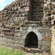 Garderobes & Gongfermors: Going to the Privy in the Mediaeval Era